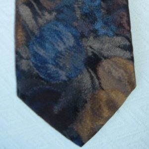 HUBERT MILANO ITALY BLUE BLACK FLORAL silk tie